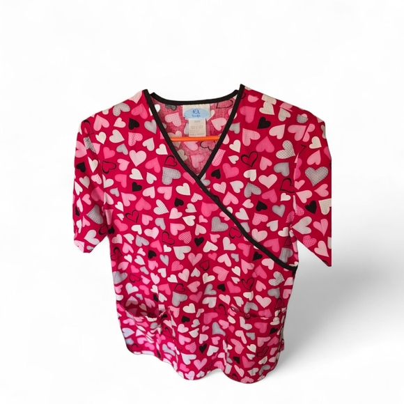 SB Scrubs Tops - SB Scrubs Pink Heart Scrub Tee